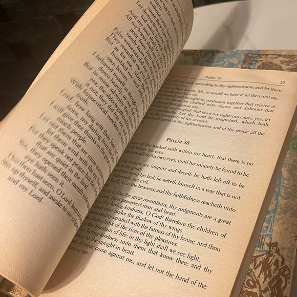 1957 The Bible Story Illustrated: Volume 1 Vintage Hardcover Book of Psalms (2) - Picture 6 of 10